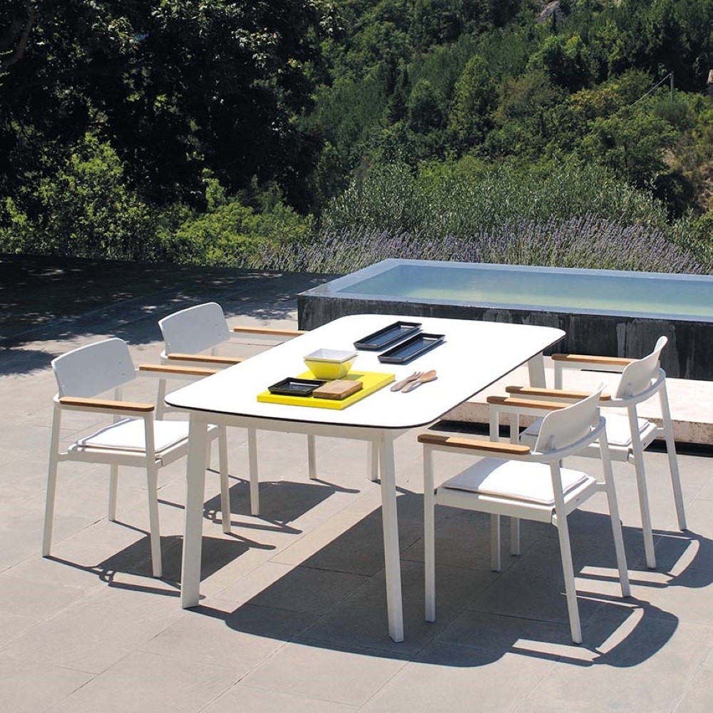 Shine Emu in alluminio sedia poltrona e tavoli sgabello lettino