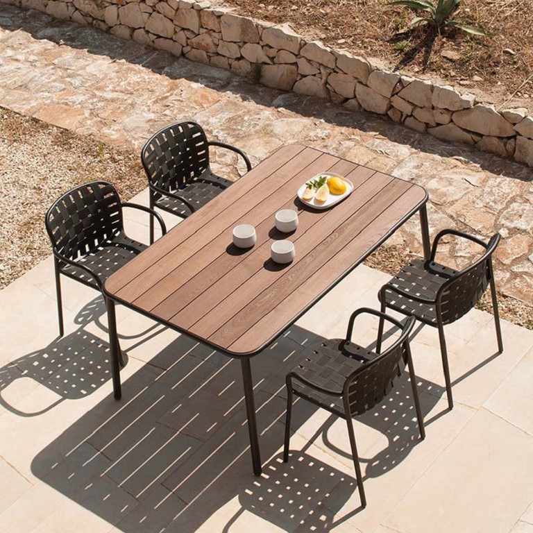 Sedia, Poltrona, Sgabello, Lettino, Salotto, Tavoli Collezione Yard Emu in Alluminio