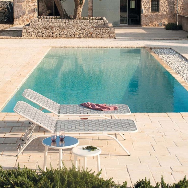 Sedia, Poltrona, Sgabello, Lettino, Salotto, Tavoli Collezione Yard Emu in Alluminio
