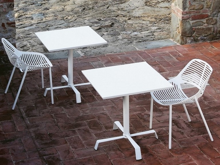 Collezione Niwa Fast in alluminio pressofuso sedie e sgabelli