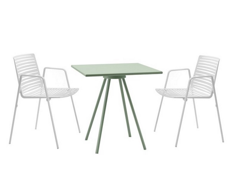 Collezione Zebra Fast in alluminio pressofuso sedie poltrone lounge e tavoli